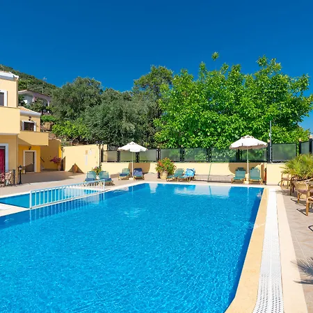 Corfu Secret מלון 3*